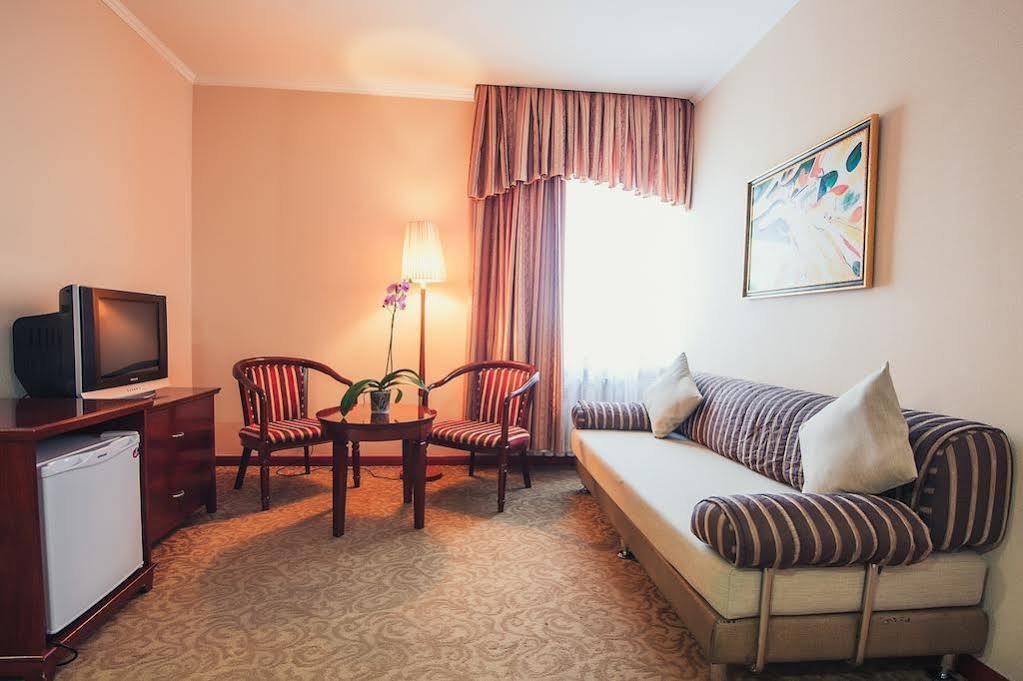 Torgay Hotel Astana Dış mekan fotoğraf